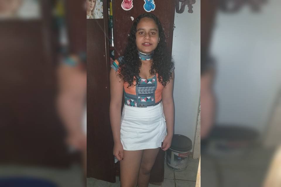 Menina de 10 anos vai até casa da amiga e desaparece na zona sul