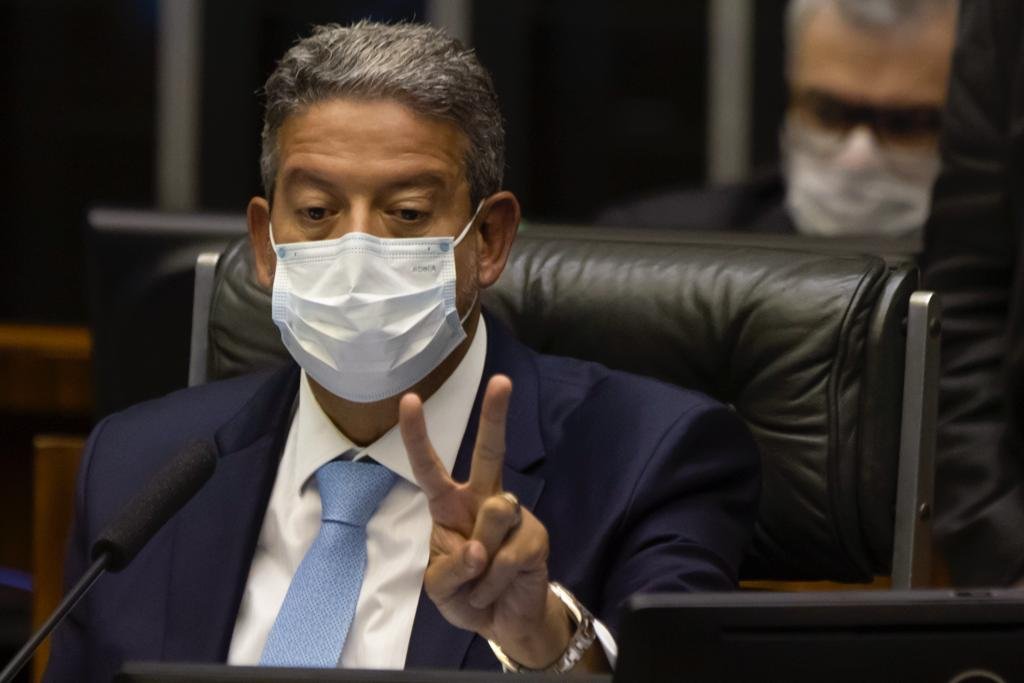 Presidente Arthur Lira durante comemoração a aprovação PEC dos Precatórios votada em 2• turno 3