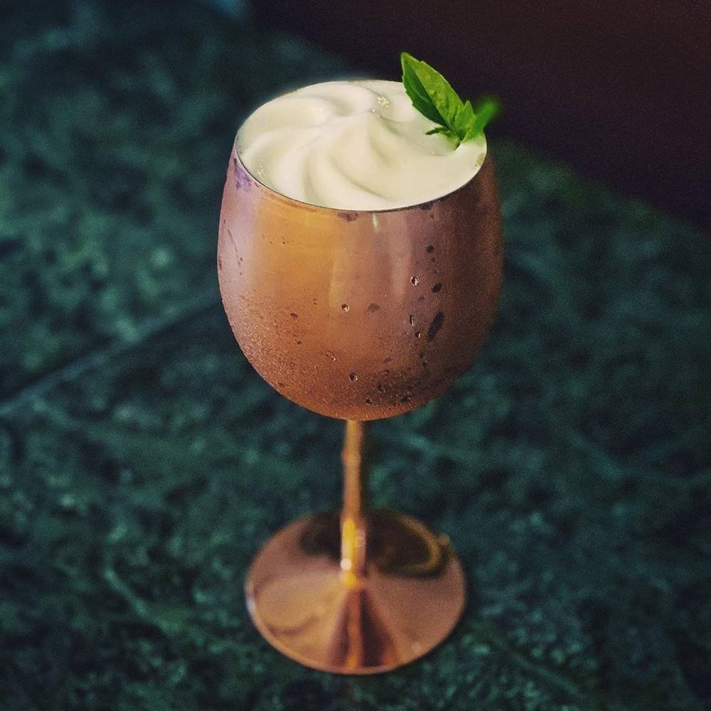 Glass Mule do Altas Gastrobar