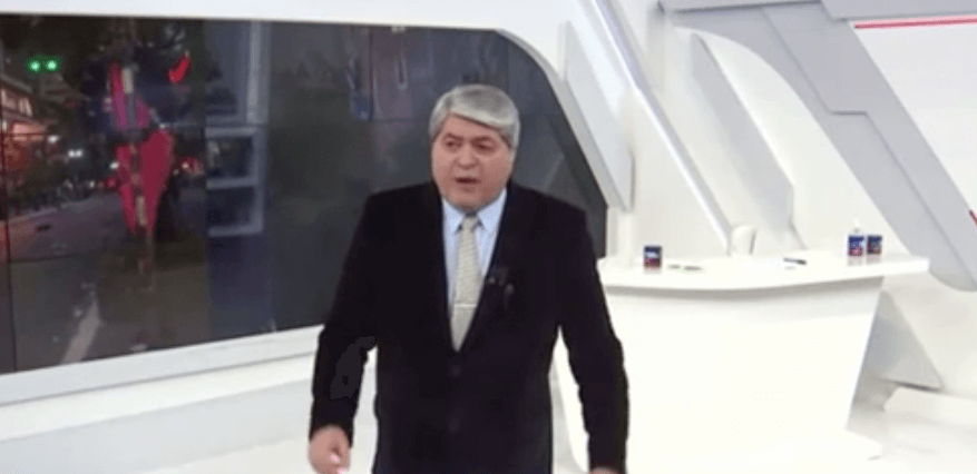 Aos gritos, Datena também questiona e ameaça a profissional