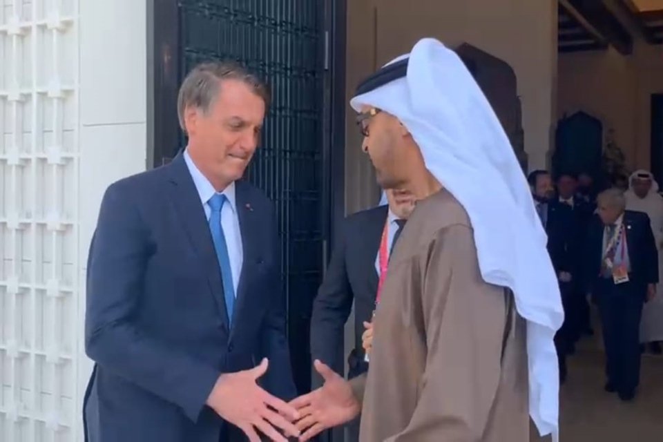 Bolsonaro e o príncipe herdeiro de Abu Dhabi, Mohammed bin Zayed Al Nahyan