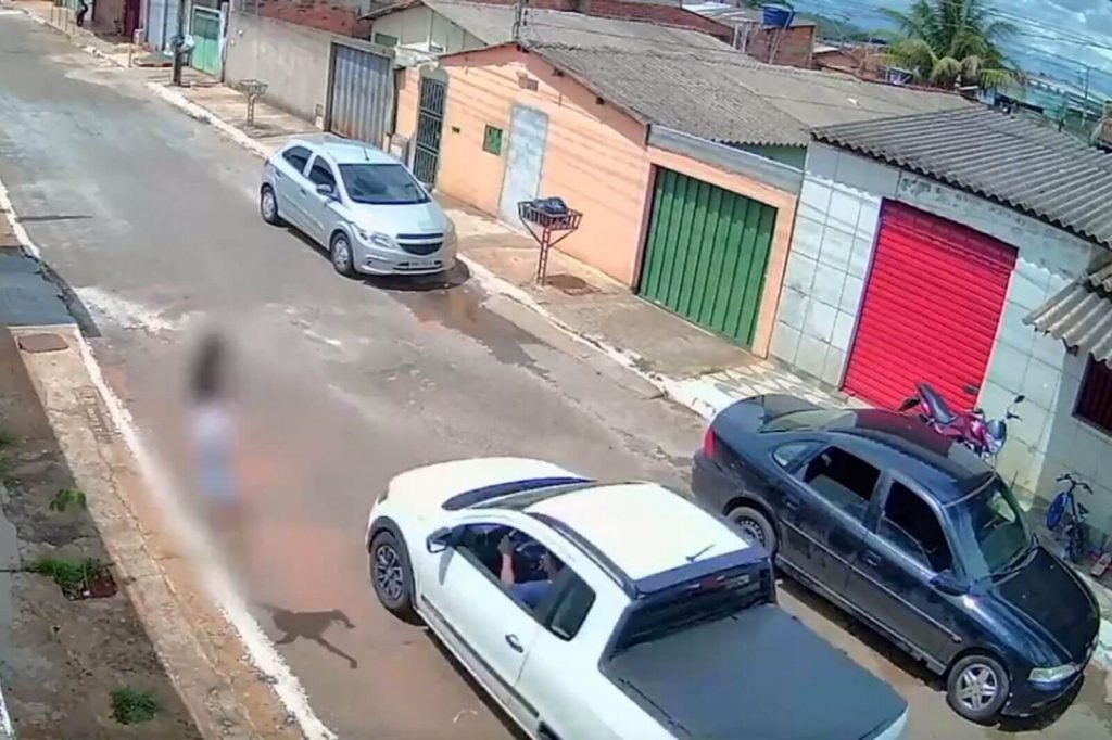 Criança atropelada arremessada Goias