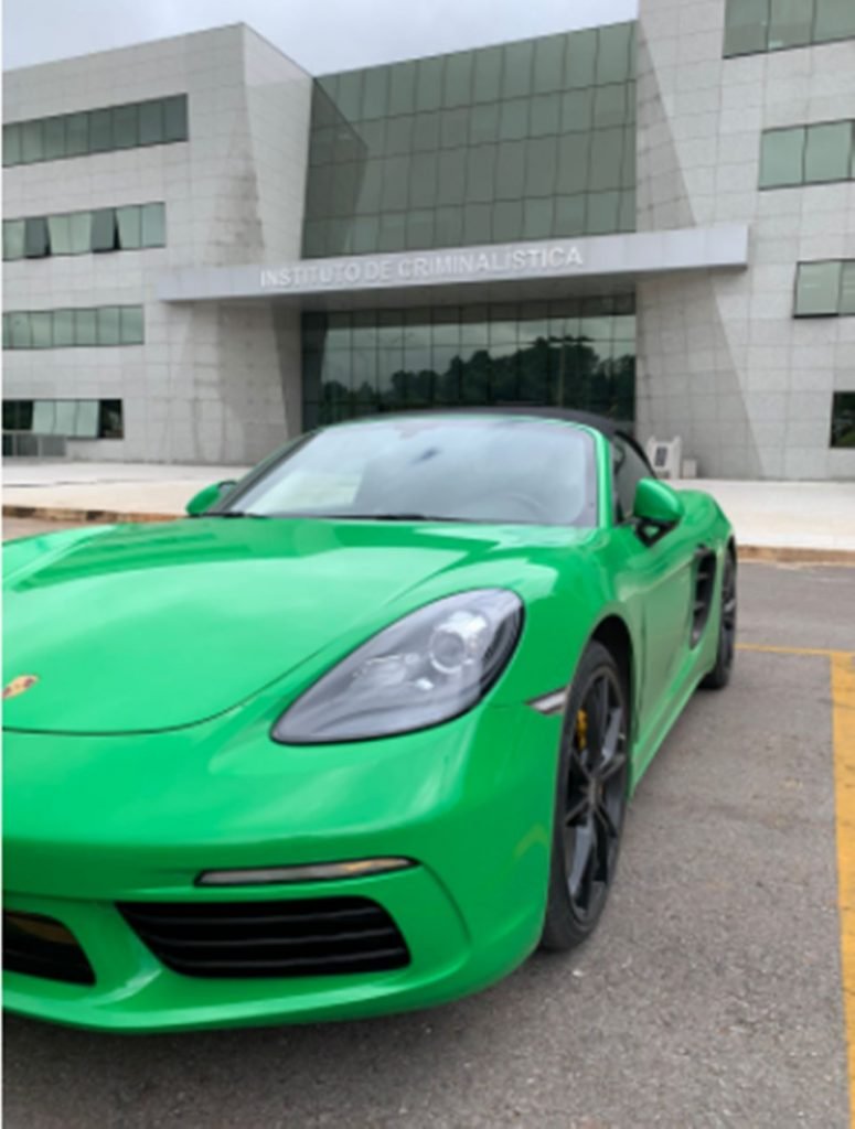 Porsche apreendida