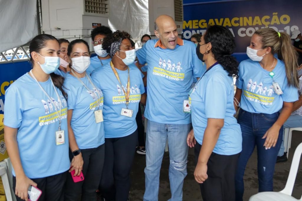 Com 28 pontos de vacinação, DF tem Dia D contra a Covid10