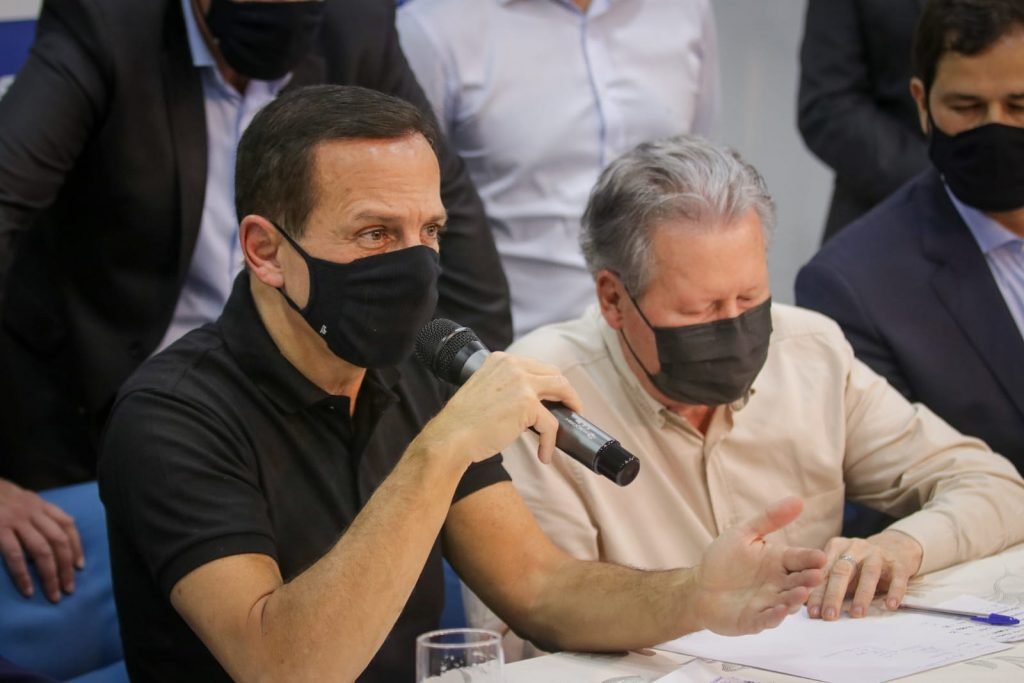 Candidatos do PSDB à Presidência da República, João Doria e Arthur Virgilio concedem entrevista coletiva para informar sobre a retomada do processo de votação