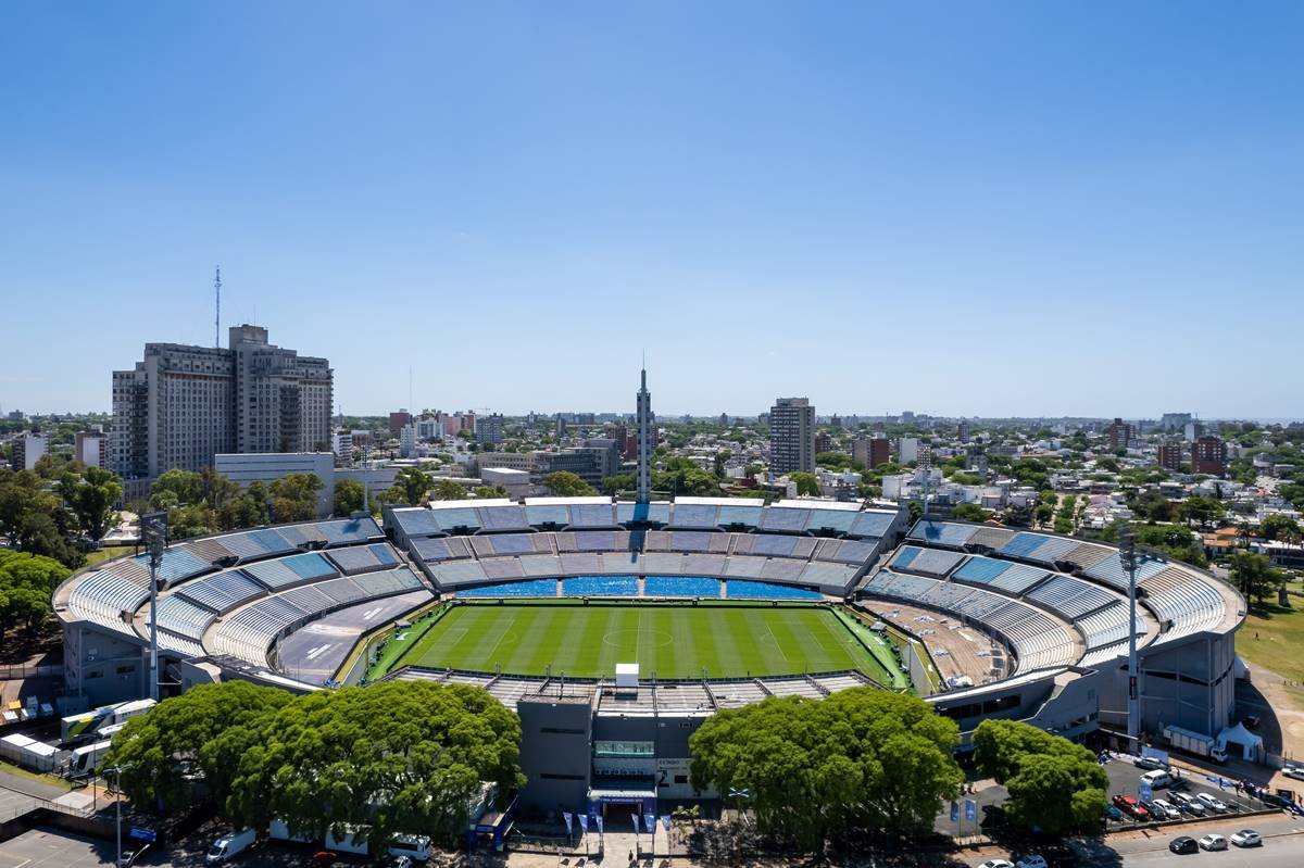 El Tribuna Olímpica do Estádio Centenário, O Estádio Centen…