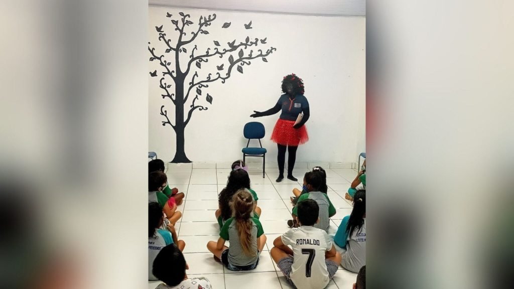 blackface escola valparaiso goias