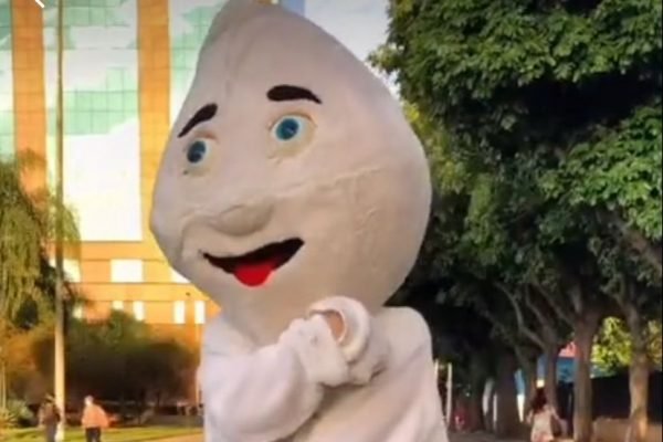 Zé Gotinha tiktoker chama para vacinação no Rio de Janeiro | Metrópoles