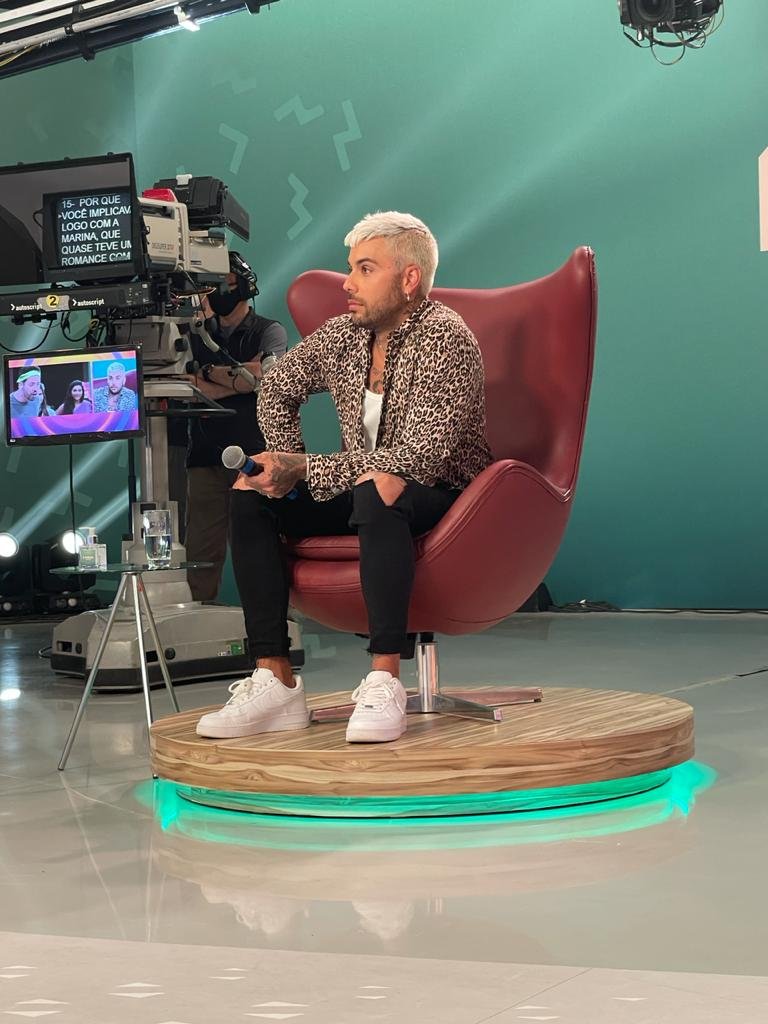 Gui Araujo em gravação do Hora do Faro
