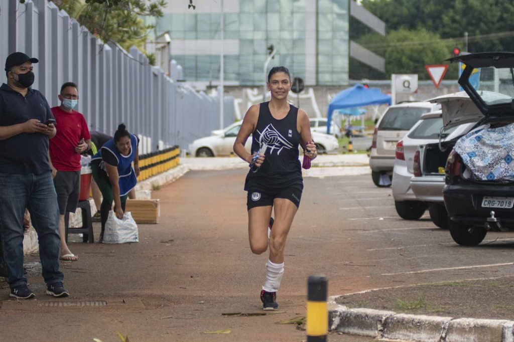 Chegada dos candidatos do segundo e último dia do Enem (Exame Nacional do Ensino Médio) que acontece neste domingo 28 em Brasília 12