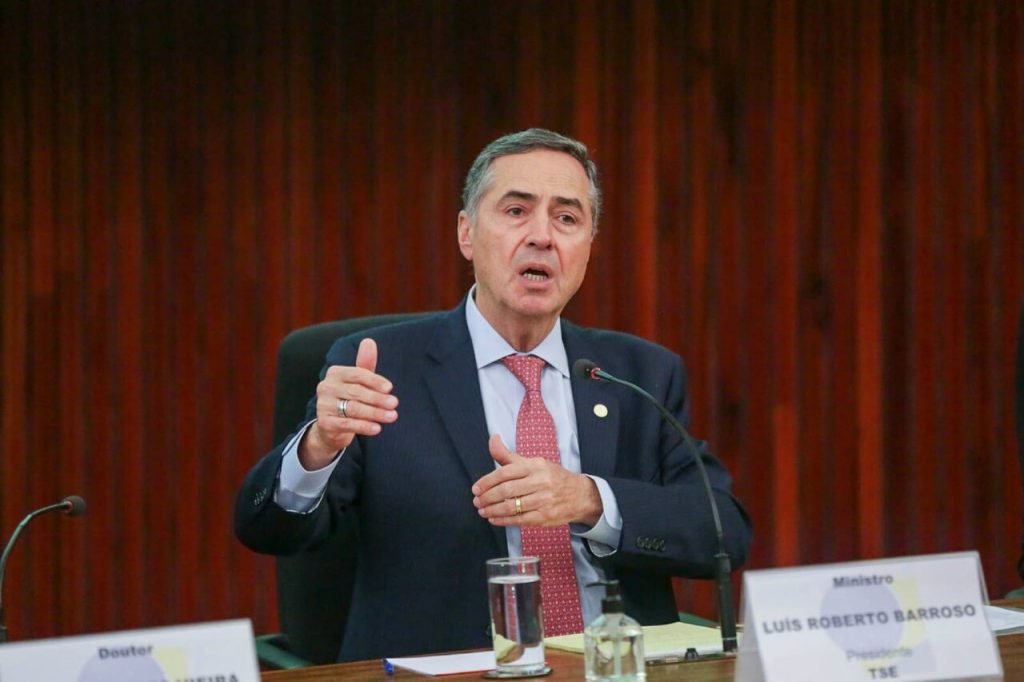 Presidente do Tribunal Superior Eleitoral (TSE), ministro Luís Roberto Barroso, anuncia, em entrevista coletiva, o resultado da sexta edição do Teste Público de Segurança (TPS) do Sistema Eletrônico de Votação