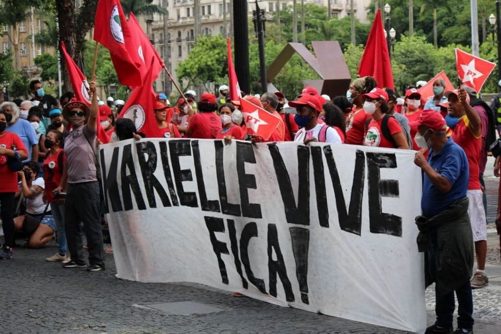 Outro protesto acontece na tarde desta terça-feira (30/11)