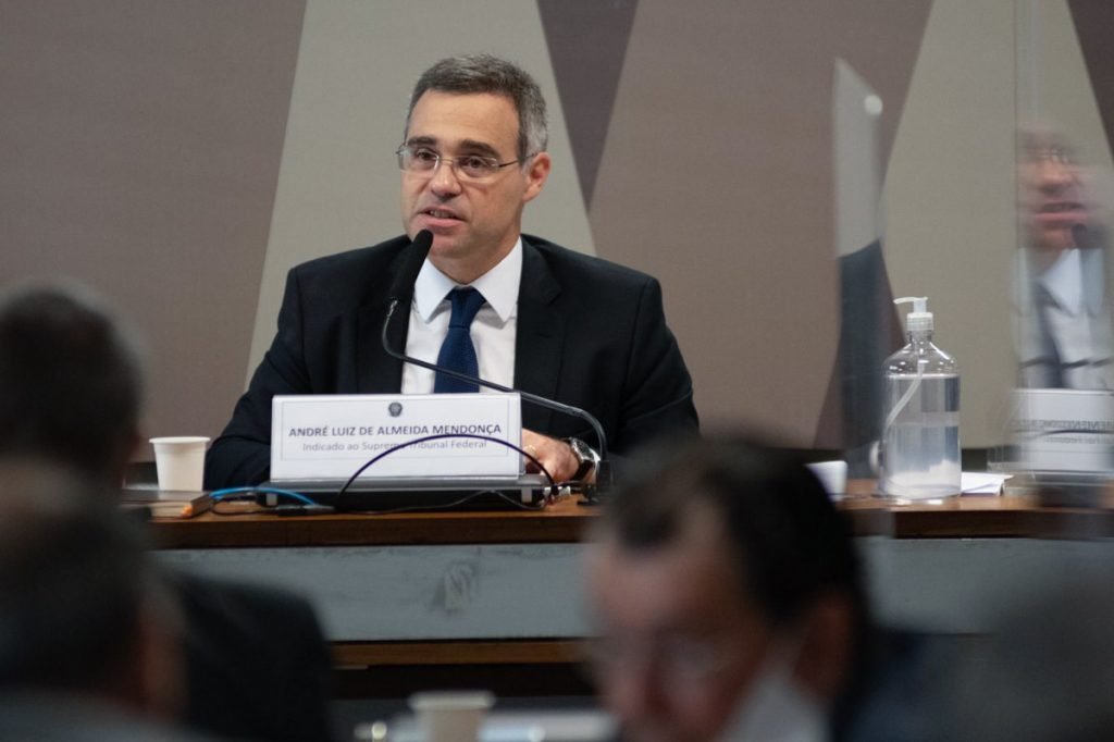 André Luiz de almeida Mendonça