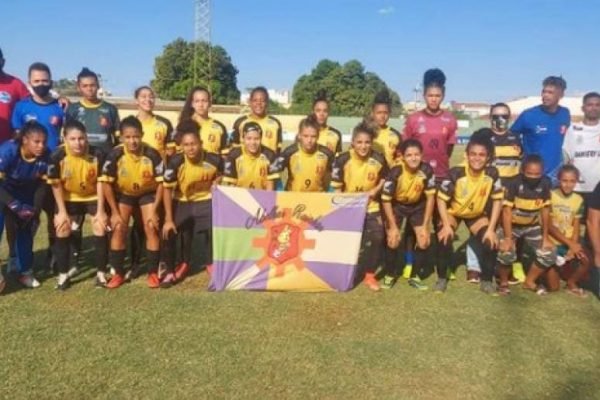 Abelhas Rainhas, time de futebol feminino do Piauí