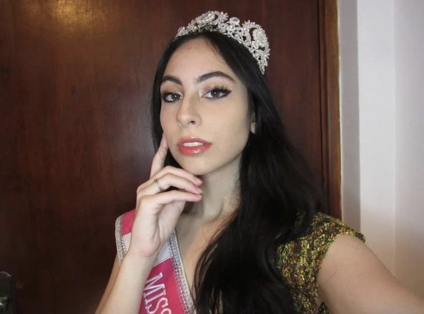 Yasmin Pesinato, miss teen da cidade de São Paulo 2021