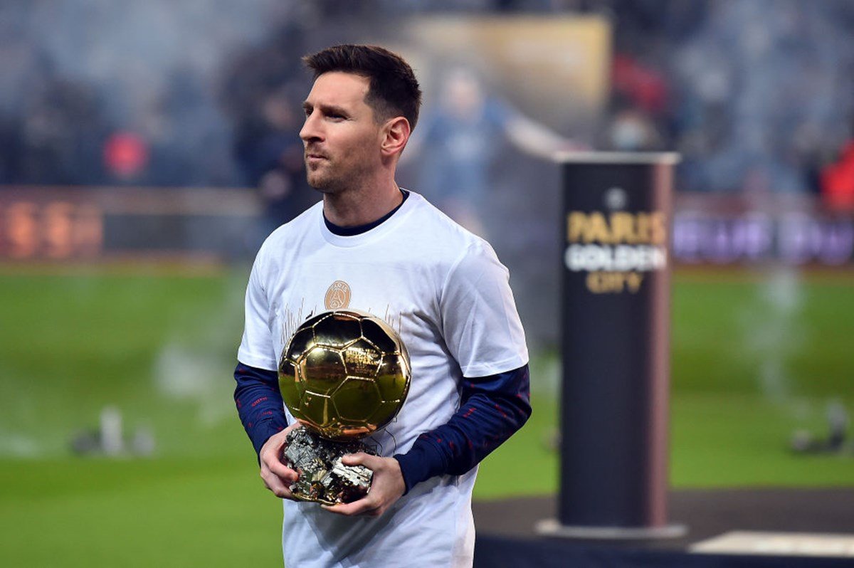 Lionel Messi conquista sétima Bola de Ouro e primeira de um jogador de PSG