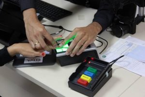 Biometria será obrigatória para renovar CNH nas clínicas do DF a partir de setembro