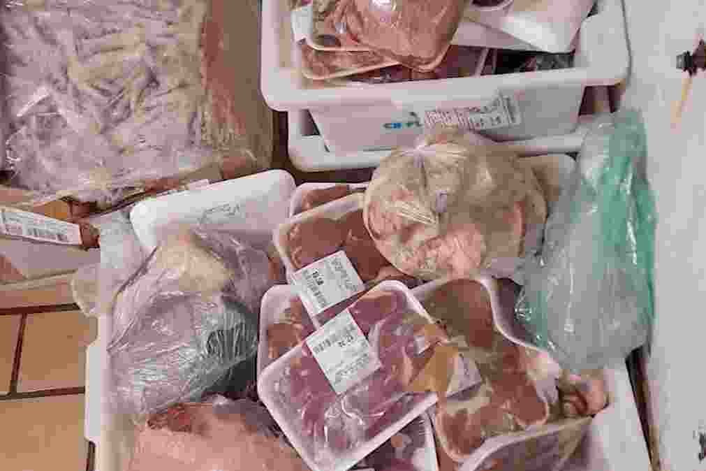 Denuncia de carne vencida no extra
