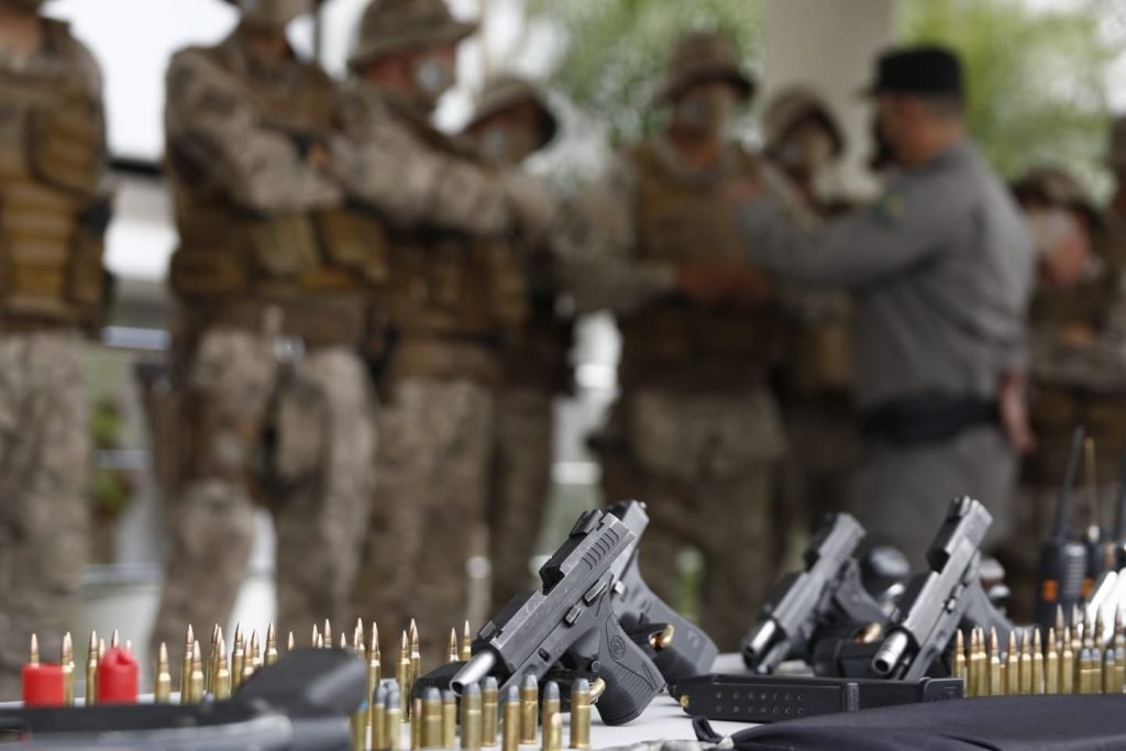 pistola arma munição cod pm mortos araçu goias