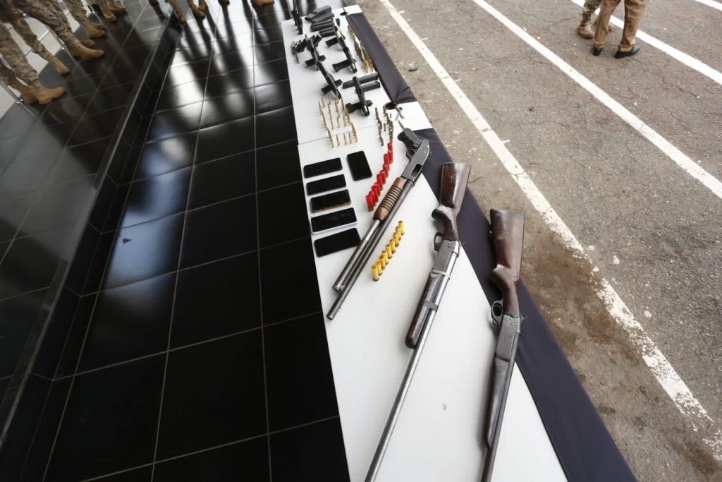 pistola arma munição cod pm mortos araçu goias
