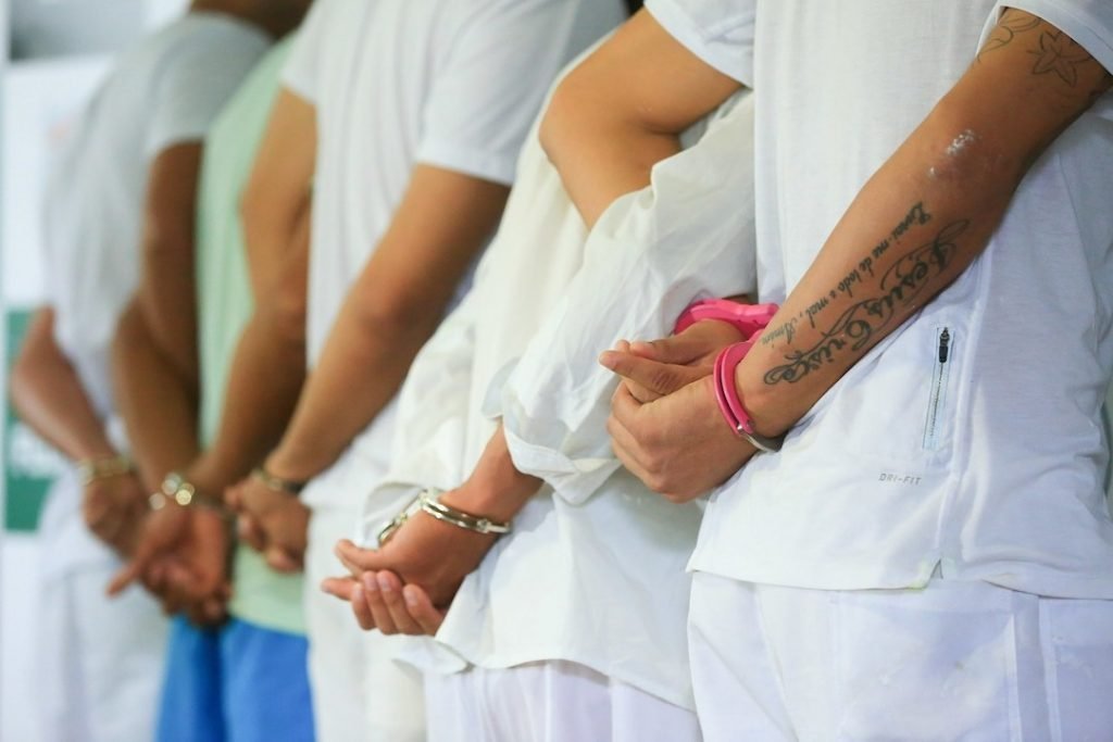 Dados divulgados pela Defensoria Pública do estado apontam agressões contra presos por PMs