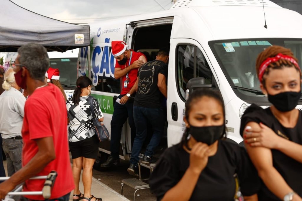 Van vacina itinerante goiania goias covid
