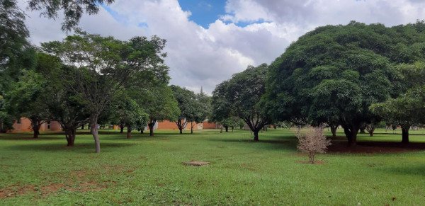 Universidade dos Correios pode ser vendida no DF por R$ 410 milhões