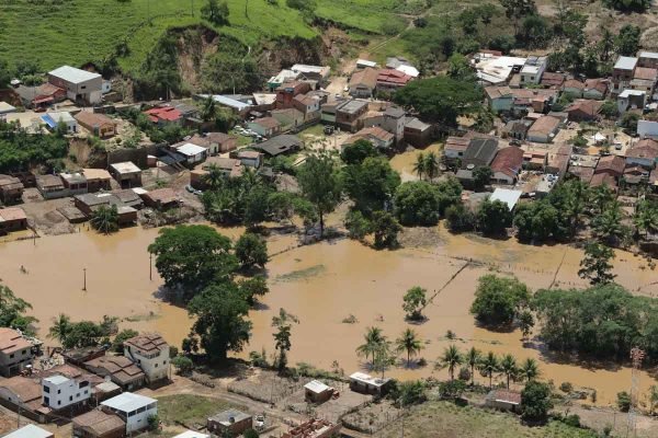 enchentes no Estado da Bahia--14