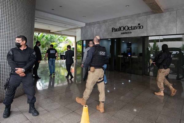 GAECO faz operação nos escritórios Paulo Octavio no Ed Manhattan Plaza