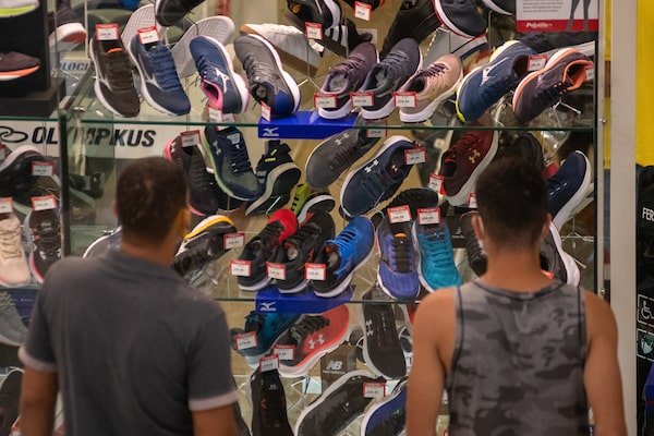 Natal dos Sonhos Polyèlle sorteia carros e motos para clientes