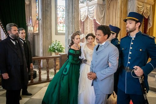 Samuel (Michel Gomes) e Pilar (Gabriela Medvedovski) em Nos Tempos do Imperador