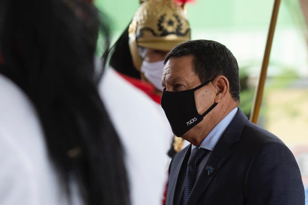 Vice-presidente Amilton Mourão durante Posse André Mendonça como ministro do STF 5Vice-presidente Amilton Mourão durante Posse André Mendonça como ministro do STF 5