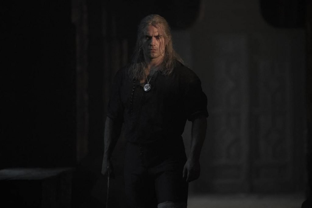 Atores do elenco de The Witcher: A Origem revelam que a série terá muitas  batalhas