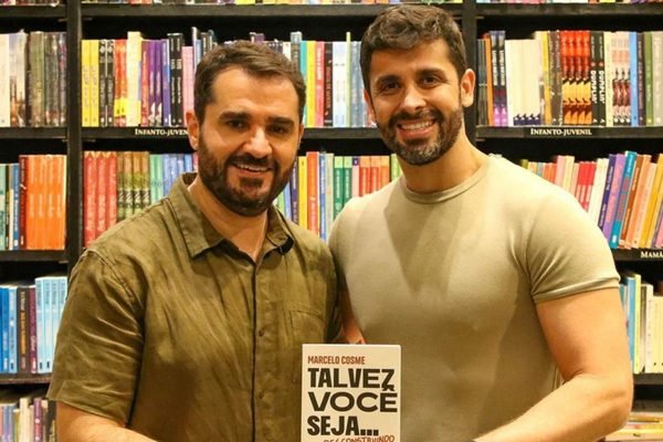 Marcelo Cosme e o marido, Frankel Brandão