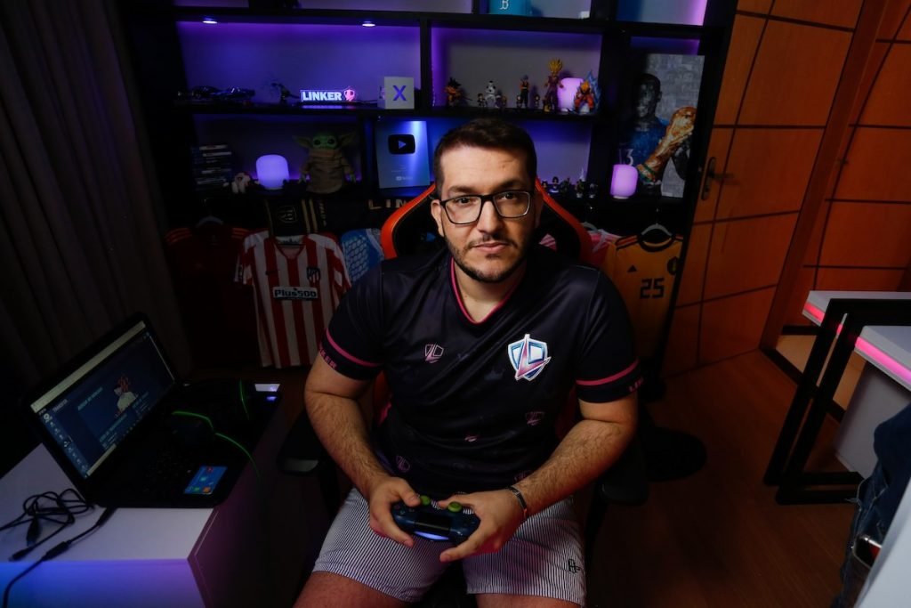 Quem é o streamer de Fifa com 44,3 milhões de visualizações no