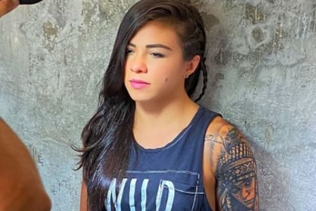 Ex-UFC, Cláudia Gadelha dá dicas sobre sexo para seguidores Metrópoles
