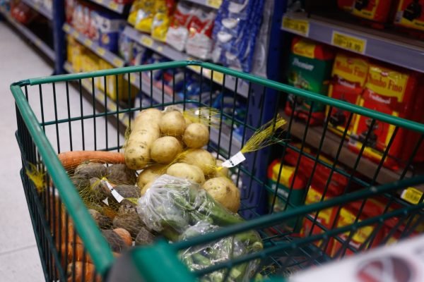 inflação mercado supermercado produtos alimentos compras preços 7