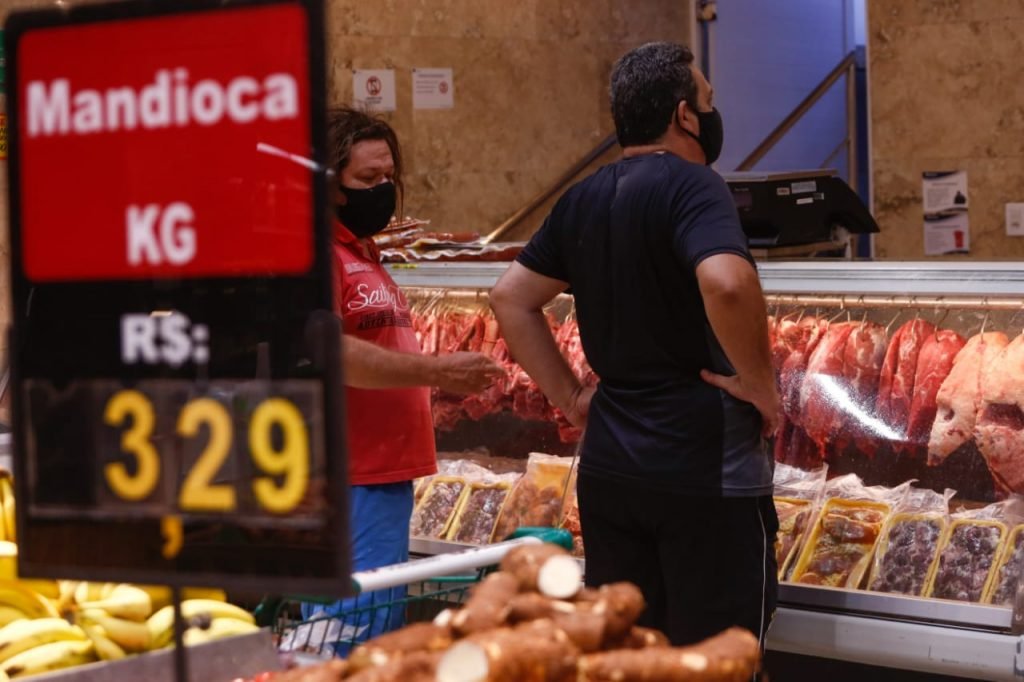inflação mercado supermercado produtos alimentos compras preços 7