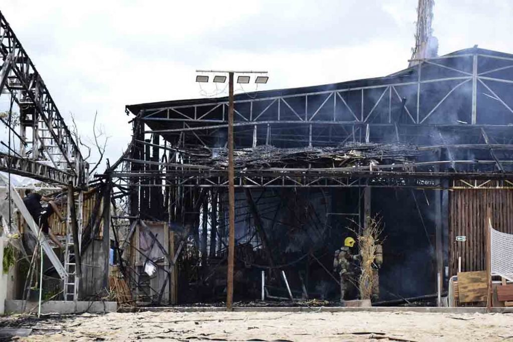 Incêndio no Casa Maaya no Setor de Clubes Sul.