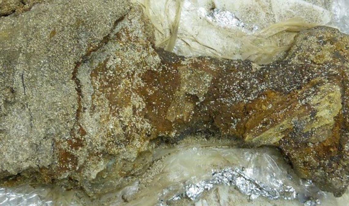 Rara espada viking é encontrada em uma sepultura escocesa