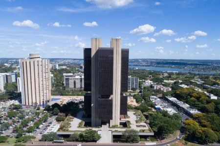 fachada do banco central em Brasília