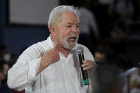 Ex-presidente Lula em natal dos catadores, em São Paulo
