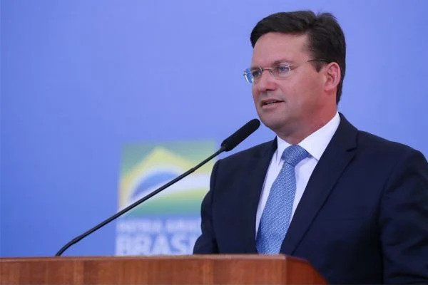 Pré-candidato ao governo da BA, João Roma troca Republicanos pelo PL