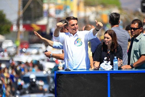 Brasília(DF), 05/08/2018 - Eleições 2018 - Jair Bolsonaro faz carreata por Ceilândia
