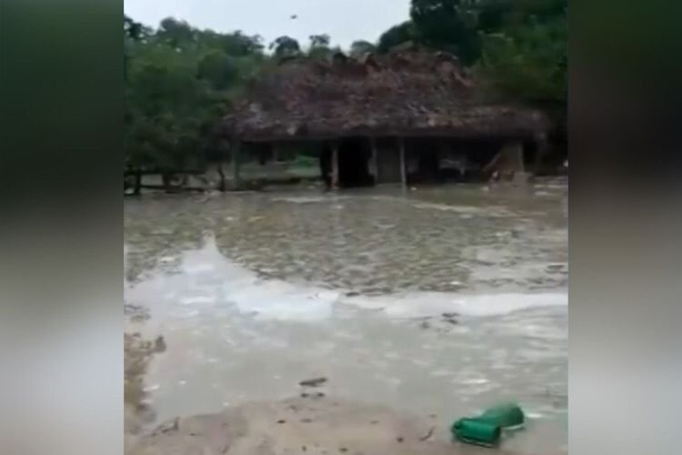 Fortes chuvas que atinge Cavalcante (GO), na Chapada dos Veadeiros, isolou moradores