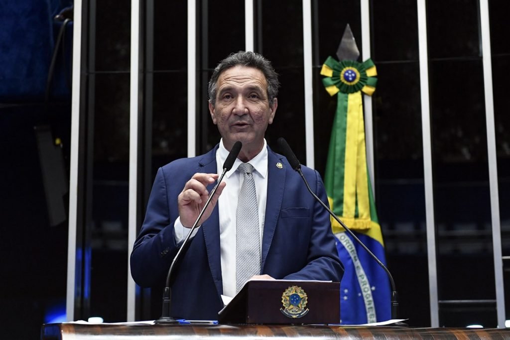 Lucas Barreto senador