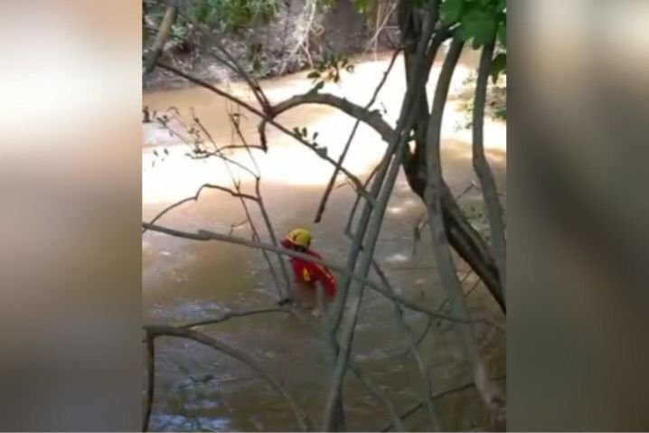 criança desaparecida afogou rio buscas bombeiros guarani goias