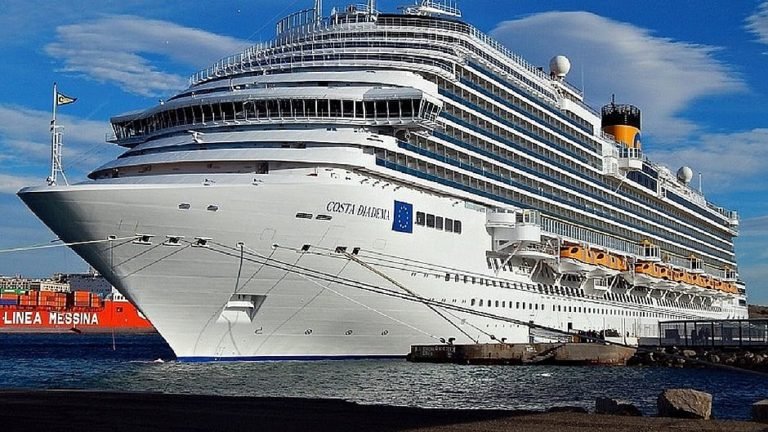 Costa Diadema