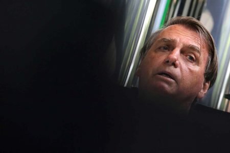 Presidente Jair Bolsonaro depois de receber alta médica em SP