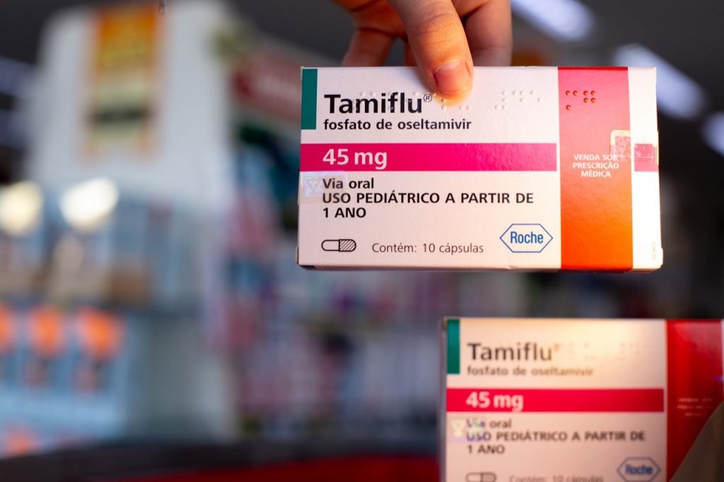 Casos de gripe fazem antiviral esgotar no DF